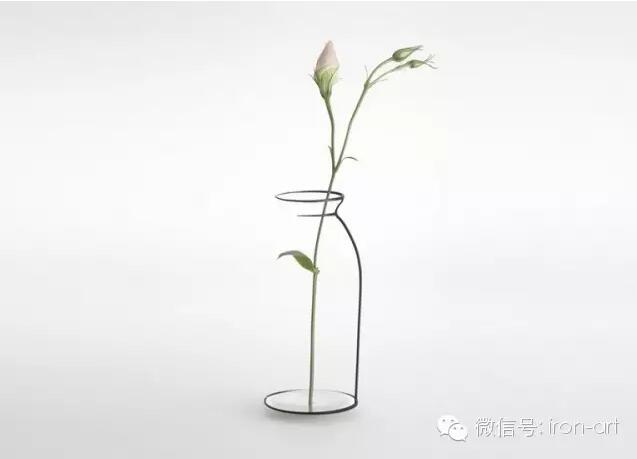 每日产品播报：有一种铁艺叫线描花瓶