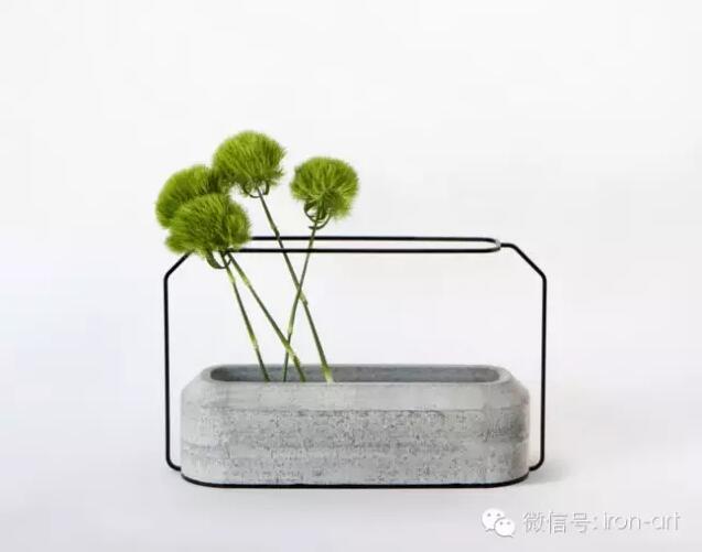 每日产品播报：有一种铁艺叫线描花瓶