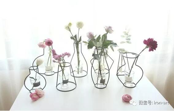 每日产品播报：有一种铁艺叫线描花瓶